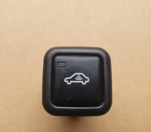 VW Audi Seat Skoda Golf MK4 Bora Interior, Alarm, Deactivation Switch 4B0962109A - Picture 1 of 4