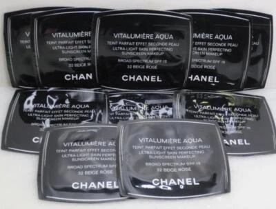 10 x CHANEL VITALUMIERE AQUA ULTRA-LIGHT PERFECTING MAKEUP SPF15 - 32 BEIGE ROSE - Image 1 of 4