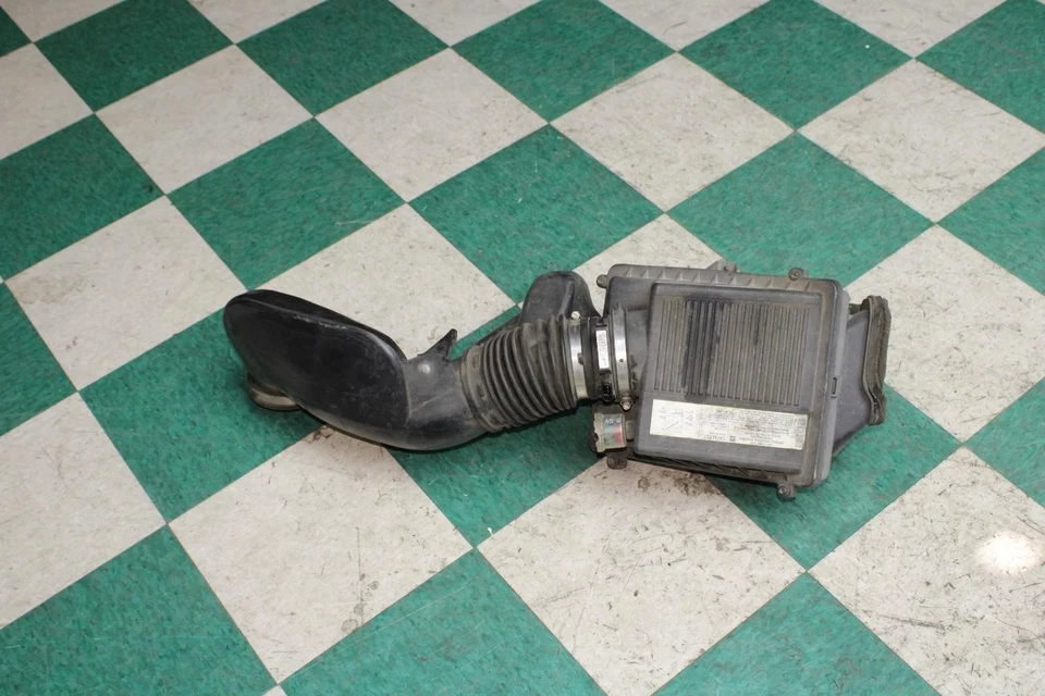 99-06 Sierra 5.3L Motor Engine Intake High Capacity Cleaner Filter Box OEM WTY Foto 1 de 4