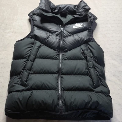 Nike Down Fill Windrunner Puffer Vest Style 928859 Men’s Medium Black Swoosh - Image 1 of 4