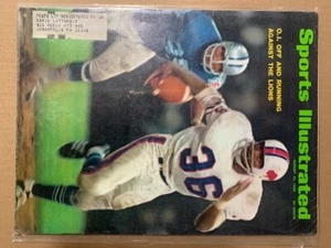 Rookie  OJ SIMPSON " wrong number jersey #36 "  Aug 25 1969 SPORTS ILLUSTRATED - Picture 1 of 1