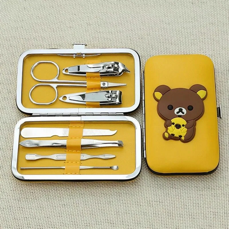 Maniküre Pediküre Nagelpflege Set 8 tlg Nagelknipser Gesichtpflege Ohrreiniger - Bild 1 von 3