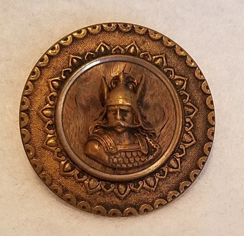 ANTIQUE BRASS BUTTON W/HEAD OF WILLIAM TELL DECORATIVE  BORDER DESIGN, 1-7/16" Cover