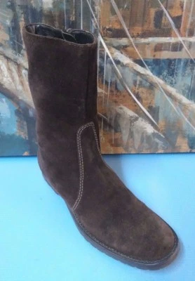 VALERIE STEVENS GRAMERCY  Women's brown Suede low heel knee boots US Sz 6.5M - Image 1 of 4