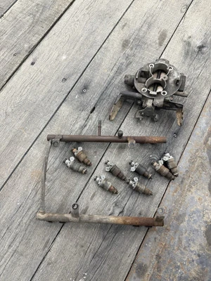 Dodge Ram 1500 98 riel de combustible con juego de inyector y carrocería de acelerador OEM Magnum 5.2 Foto 1 de 4