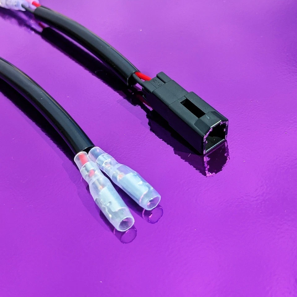 Enchufes adaptadores señal de giro Ducati - MULTISTRADA V2 950 1100 1200 1200S 1260 1260S Foto 1 de 4