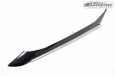 Nissan Máxima 2016-2018 cuarto trasero derecho cubierta superior moldura OEM Foto 1 de 4