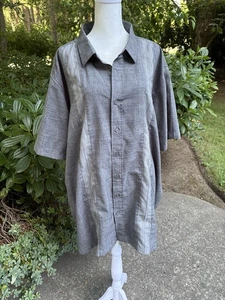 Men’s gray Button Down - Picture 1 of 6