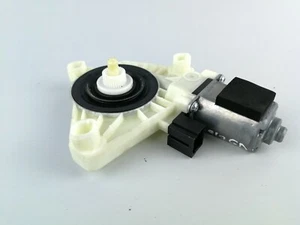 Volkswagen Passat B8 Rear Right Side Door Window Power Motor Unit 5Q4959801D - Picture 1 of 10