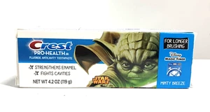 Star Wars Crest Pro-Health Jr Toothpaste New in Sealed Package Yoda Vader - Imagen 1 de 4