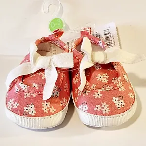 Carter's Baby Girl Crib Shoes NWT - Size 1 - 0-3 Months - Pink/White Flowers - Picture 1 of 9