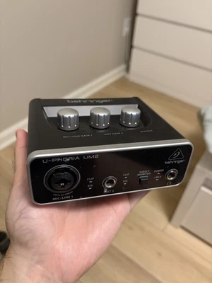 Behringer U-Phoria UM2 USB Audio Interface - Image 1 of 4