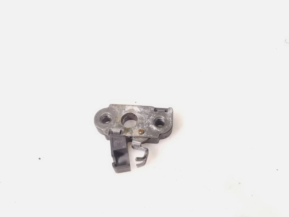 05 Aprilia Mille RSV 1000 RSV1000R Seat Latch Mount Free Shipping - Image 1 of 4