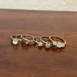 Lot Of 5 Vintage April Birthstone Rings Sizes 7 & 8.5 Silver And Gold Tone - Picture 1 of 17