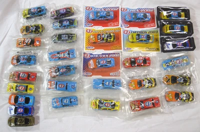 Lote 32 Coches Hot Wheels Petty Andretti 43 Cereales Cheerios Wheaties Chex STP LEER Foto 1 de 4