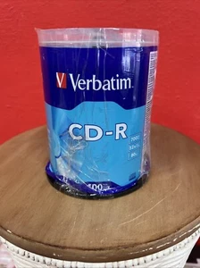 Verbatim 94554 700MB 52x CD-R Disc - Pack of 100 - Picture 1 of 1