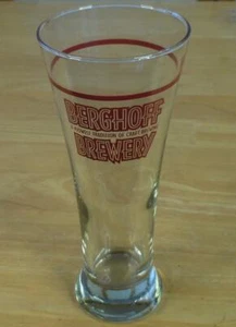 Vaso de cerveza de pinta alto Berghoff Brewery - Imagen 1 de 5