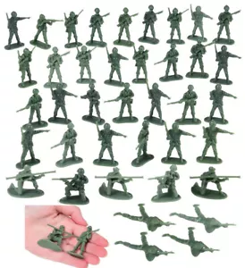 Classic US Army Men (36 Pieces) 2". Plastic. Green Toy Soldiers. Free Standing - Picture 1 of 11