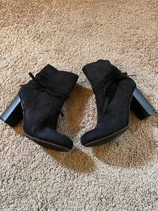 Christian Siriano Black Booties Zipper 9.5 - Picture 1 of 4