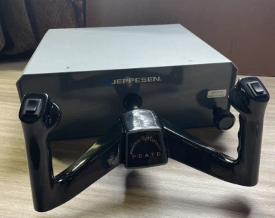 Jeppesen, Simulador de Yugo de Escritorio PCATD Controles de Vuelo de Precisión Foto 1 de 4