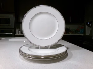 LENOX WESTERLY PLATINUM LOT OF 4 DINNER PLATES - Picture 1 of 3