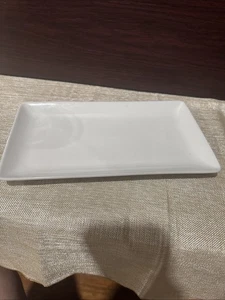 One Better Homes and Gardens LODEN White Rectangle Plate 10"x5¾" - Picture 1 of 6