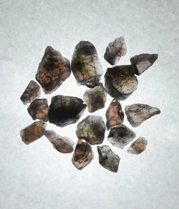 Natural Axinite Crystals 17 Pcs Lot From Skardu Pakistan. - Picture 1 of 7