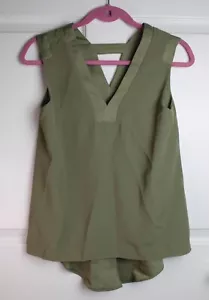 NEW Lisa Rinna Collection V-Neck Sleeveless Blouse Aloe Green Split Back Sz XXS - Picture 1 of 4