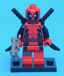 LEGO Deadpool Minifig / Minifigure from 6866 - Wolverine's Chopper Showdown 2012 - Picture 1 of 5