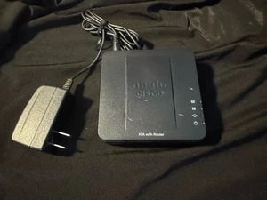 Cisco SPA122 2 Port VoIP IP SIP Analog Adapter Router w/power adapter,eth cable - Photo 1/3