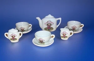 Collectable Vintage Child's Tea Set ~ Little Girl With Doll ~ Made In Japan - Picture 1 of 12