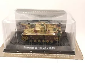 AMERCOM Sturmhaubitze 42 - 1945 1:72 Scale - Picture 1 of 2