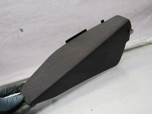 Vauxhall Opel Vectra C pre-facelift 02-05 pedal bay footwell foot rest  - Picture 1 of 6