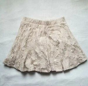 Sanrio HELLO KITTY Girls Knitted Beige Skirt Size 6-6X Small - Picture 1 of 8