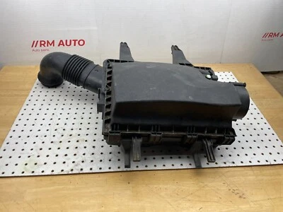 2010-2018 MERCEDES-BENZ SPRINTER 2500 3.0L ENGINE AIR CLEANER HOUSING OEM - Image 1 of 4