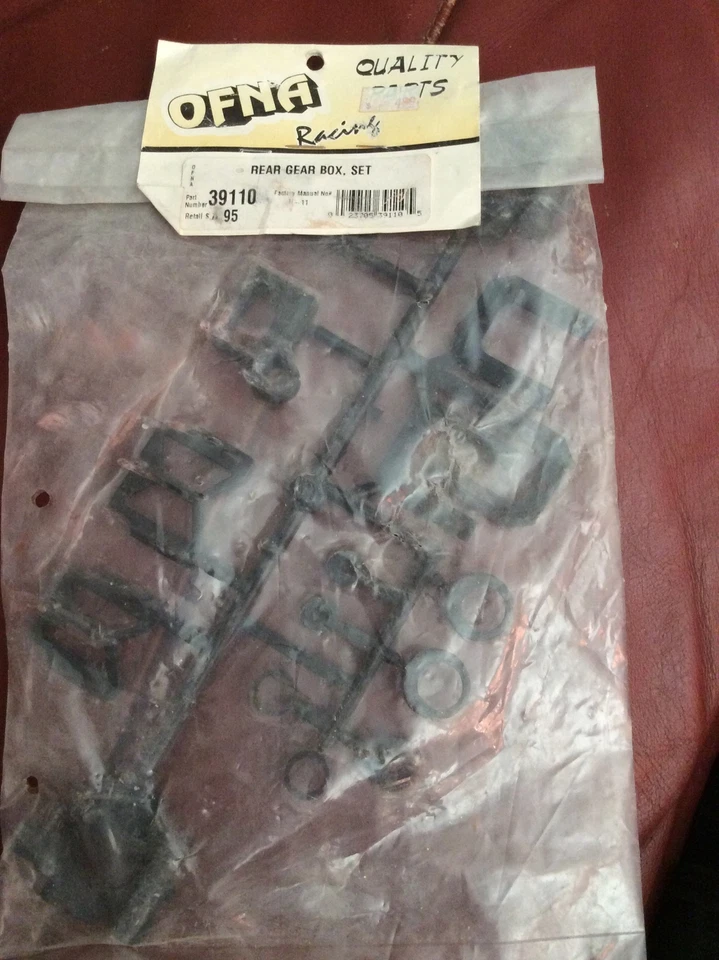 Ofna Right Gear Box Set OFN39110 - Image 1 of 3
