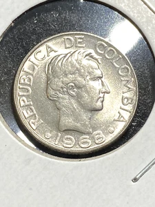 1968 Colombia 10 Centavos - Picture 1 of 2