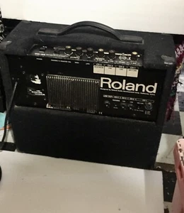 Roland KC-100 4 Channel Keyboard Mixing Amplifier - Picture 1 of 1