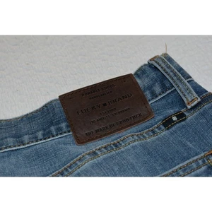 Jeans uomo Lucky Brand 221 taglio dritto taglia 40 x 32 misto cotone blu - Foto 1 di 6