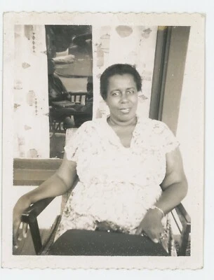 Vintage Photo Pretty African American Mom Grandma Front Porch Nostalgia 1940s - Image 1 of 2