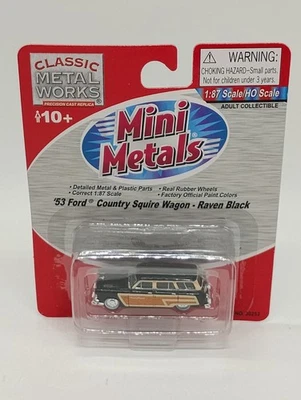 Classic Metal Works Mini Metals 1:87 H.O. Black 1953 Ford Country Squire Wagon - Image 1 of 4