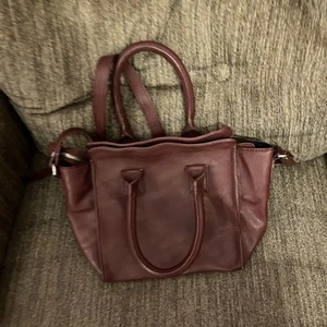 Cartera Bandolera Forever 21 Borgoña/Ciruela - Imagen 1 de 9