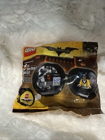 LEGO - The LEGO Batman Movie - Rare - Tiger Tuxedo Batman Pod 5004929 - New
