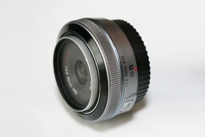 Samsung NX 20mm F2.8 Lens, Silver Edition - Picture 1 of 11