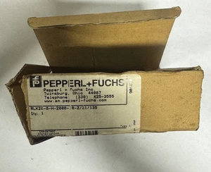 EUC-PEPPERL+FUCHS RLK28-8-H-2000-IR-Z/31/116 DIFFUSE OPTICAL PHOTOELECTRIC SENSO - Picture 1 of 6