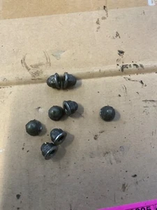 Engine Cylinder Head Valve Cover nuts  GRAND VITARA Suzuki xL7  - Picture 1 of 2