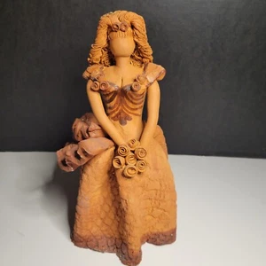 ÚNICO Hecho a Mano Terracota Flor Niña en Vestido Venezuela Artesano Hecho a Mano 10" - Imagen 1 de 12
