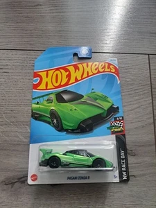 Hot Wheels Kroger Exclusive Pagani Zonda USA Green - Picture 1 of 2