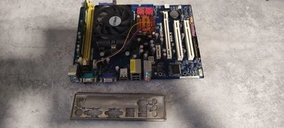 Scheda madre Asrock N68-S Cpu Sempron 140 Ram 1GB SKT AM2+ AM3 TESTATA OK -2 - Immagine 1 di 4