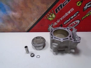 2002 YAMAHA YZ 250F CYLINDER  (I) 02 YZ250F 01 - 13 WR250F - Picture 1 of 9